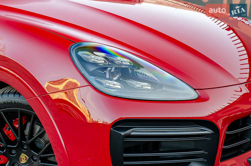 Внедорожник / Кроссовер Porsche Cayenne 2020 в Киеве