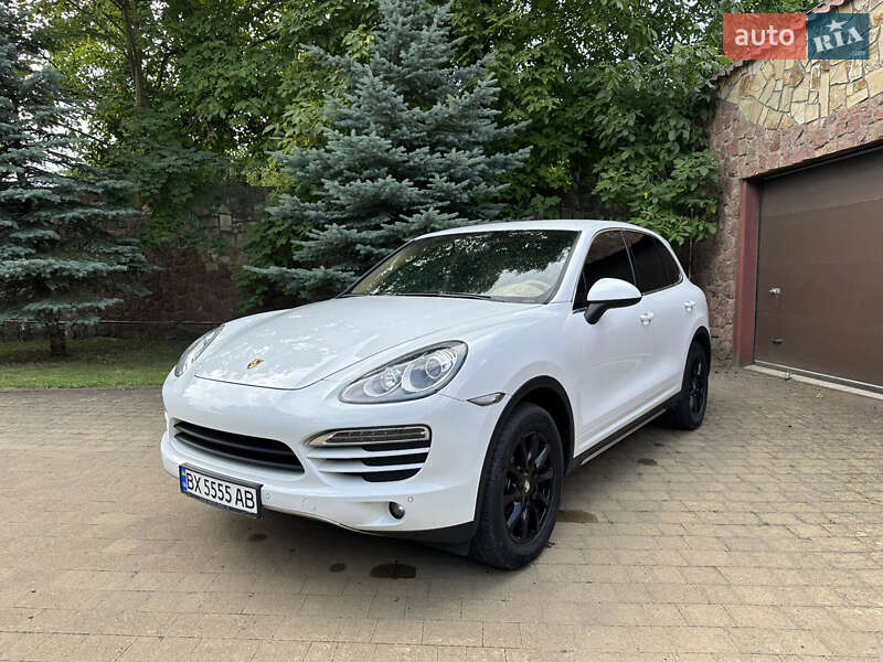 Позашляховик / Кросовер Porsche Cayenne 2013 в Одесі