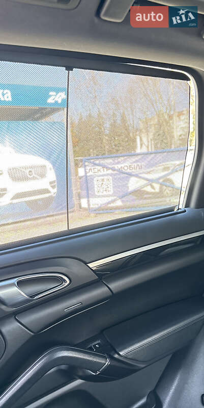 Внедорожник / Кроссовер Porsche Cayenne 2017 в Львове