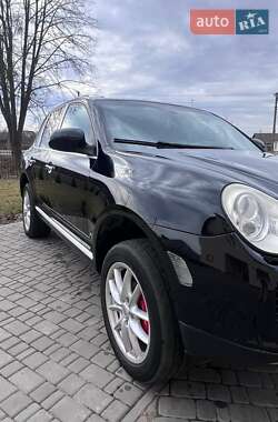 Позашляховик / Кросовер Porsche Cayenne 2005 в 