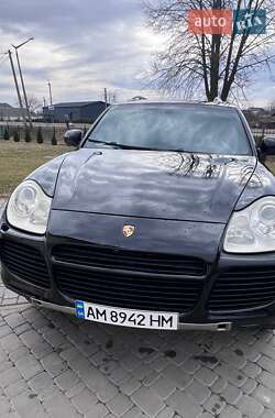Позашляховик / Кросовер Porsche Cayenne 2005 в 