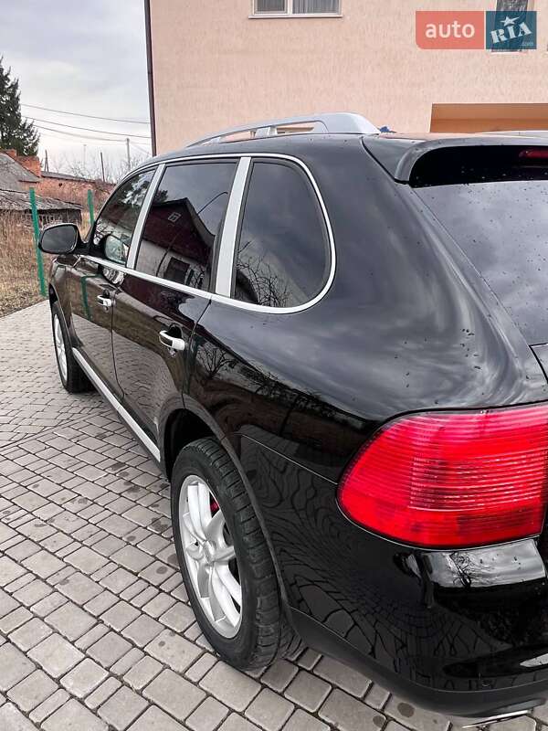Внедорожник / Кроссовер Porsche Cayenne 2005 в Звягеле