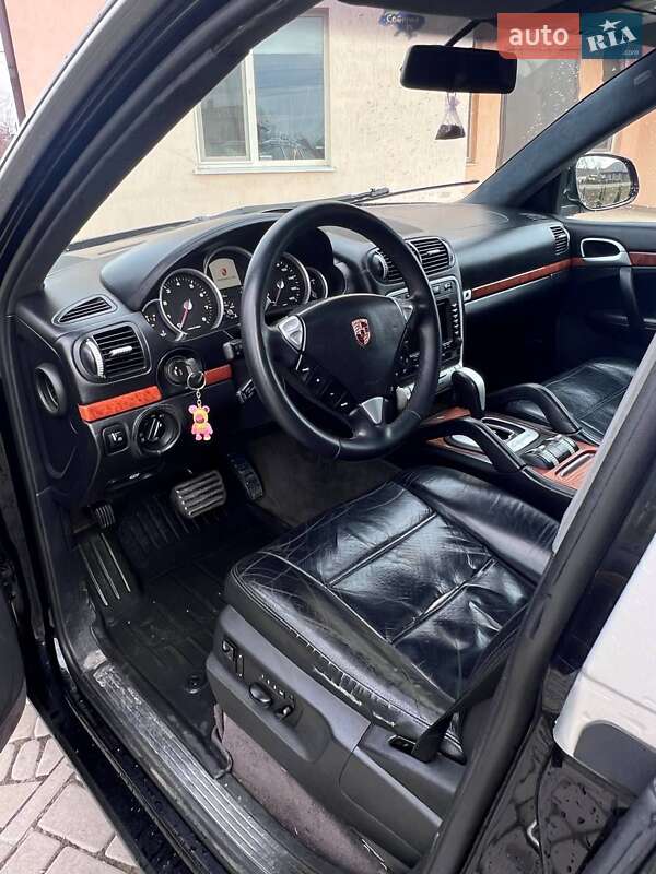 Внедорожник / Кроссовер Porsche Cayenne 2005 в Звягеле
