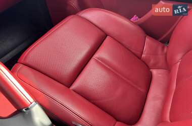 Внедорожник / Кроссовер Porsche Cayenne 2015 в 