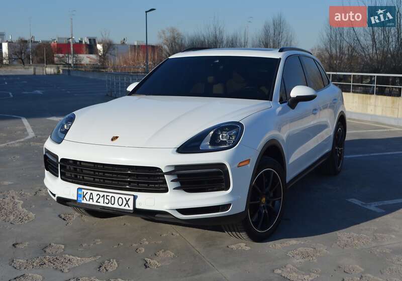 Внедорожник / Кроссовер Porsche Cayenne 2018 в Киеве