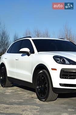 Позашляховик / Кросовер Porsche Cayenne 2018 в 