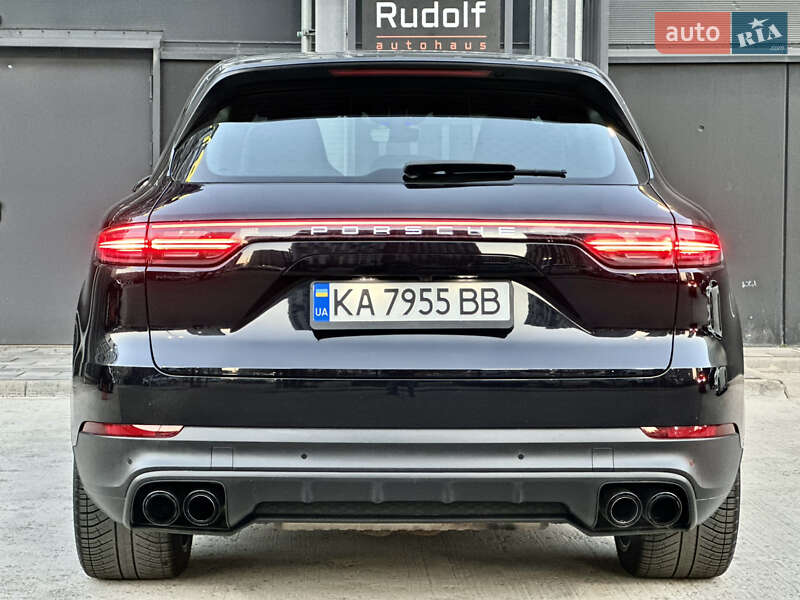 Внедорожник / Кроссовер Porsche Cayenne 2019 в Киеве фото 15 Внедорожник / Кроссовер Porsche Cayenne 2019 в Киеве