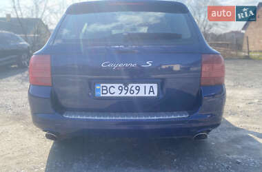 Внедорожник / Кроссовер Porsche Cayenne 2006 в 