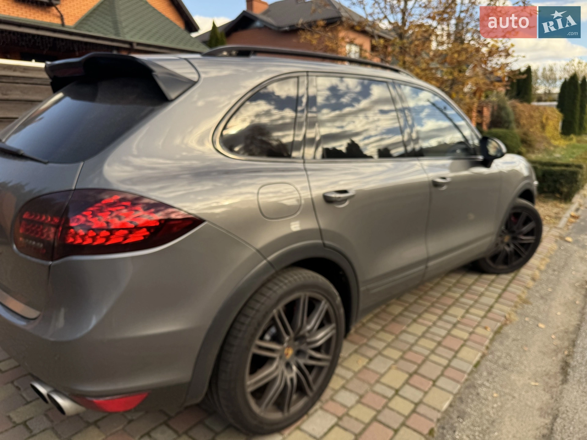 2012 Porsche Cayenne - мініатюра 3