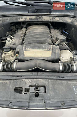 Внедорожник / Кроссовер Porsche Cayenne 2009 в 
