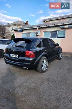 Внедорожник / Кроссовер Porsche Cayenne 2004 в 