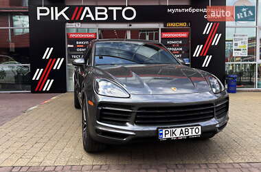 Позашляховик / Кросовер Porsche Cayenne 2019 в 