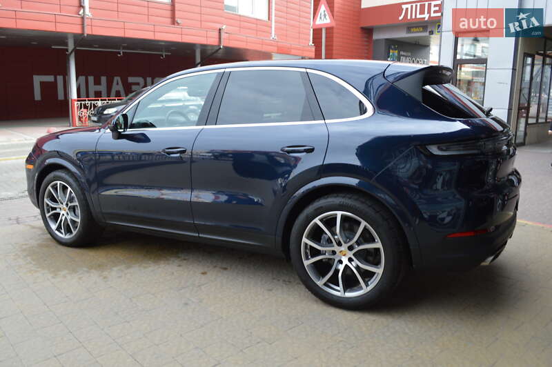Внедорожник / Кроссовер Porsche Cayenne 2023 в Львове