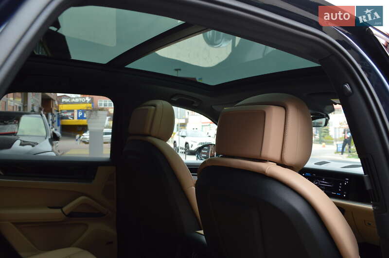 Внедорожник / Кроссовер Porsche Cayenne 2023 в Львове