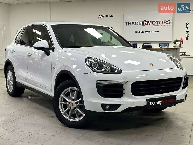 Porsche Cayenne 2016