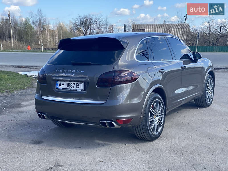 Внедорожник / Кроссовер Porsche Cayenne 2013 в Житомире фото 37 Внедорожник / Кроссовер Porsche Cayenne 2013 в Житомире
