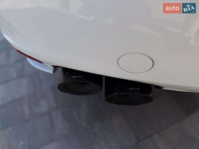 Позашляховик / Кросовер Porsche Cayenne 2013 в Львові