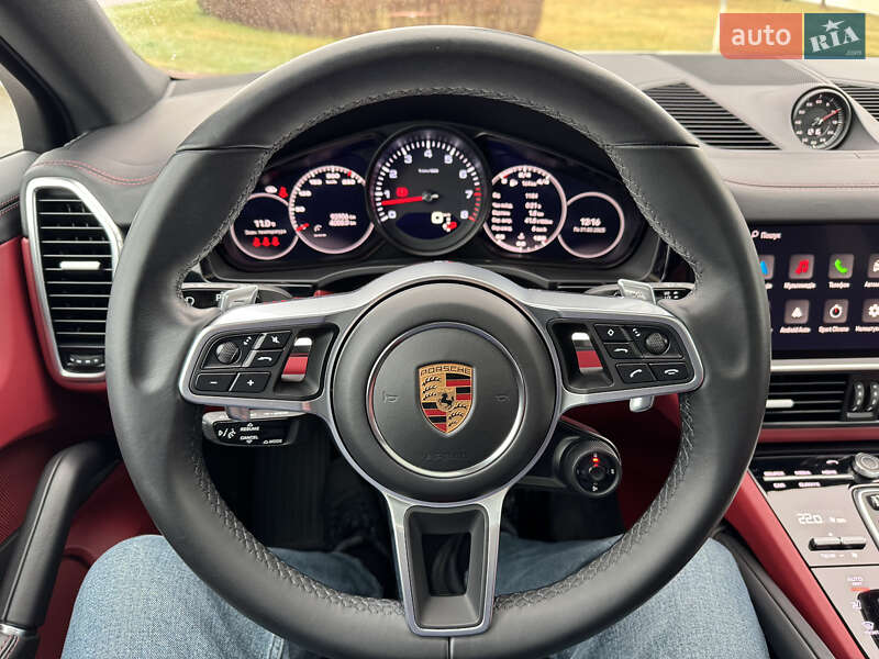 Позашляховик / Кросовер Porsche Cayenne 2022 в Києві