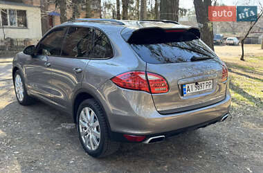 Внедорожник / Кроссовер Porsche Cayenne 2010 в 