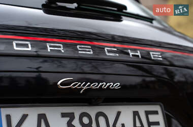 Внедорожник / Кроссовер Porsche Cayenne 2019 в 