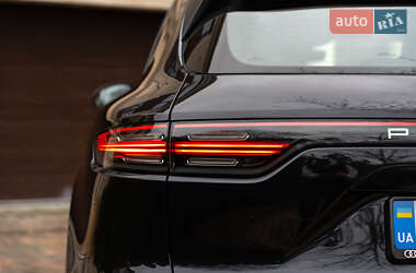 Внедорожник / Кроссовер Porsche Cayenne 2019 в 