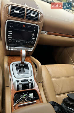 Внедорожник / Кроссовер Porsche Cayenne 2009 в 