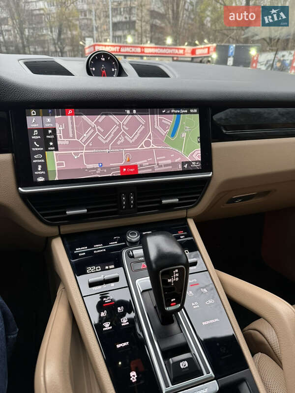 Позашляховик / Кросовер Porsche Cayenne 2019 в Києві