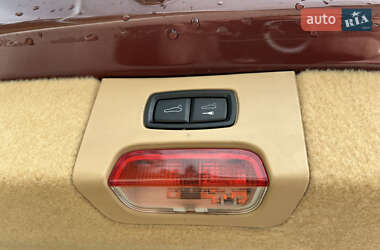 Внедорожник / Кроссовер Porsche Cayenne 2011 в 