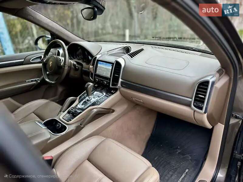 Позашляховик / Кросовер Porsche Cayenne 2011 в Одесі