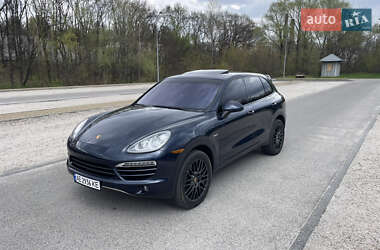 Внедорожник / Кроссовер Porsche Cayenne 2013 в 