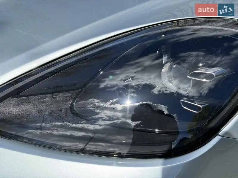 Внедорожник / Кроссовер Porsche Cayenne 2020 в 