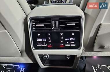 Внедорожник / Кроссовер Porsche Cayenne 2022 в 