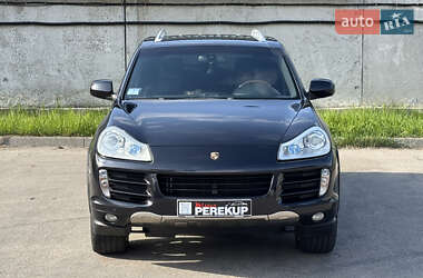 Позашляховик / Кросовер Porsche Cayenne 2007 в 
