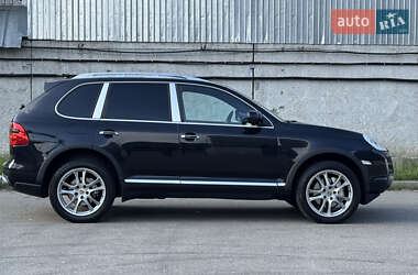 Позашляховик / Кросовер Porsche Cayenne 2007 в 