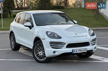 Внедорожник / Кроссовер Porsche Cayenne 2012 в 