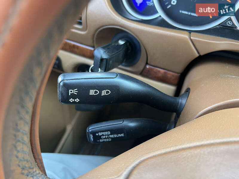 Внедорожник / Кроссовер Porsche Cayenne 2004 в Николаеве