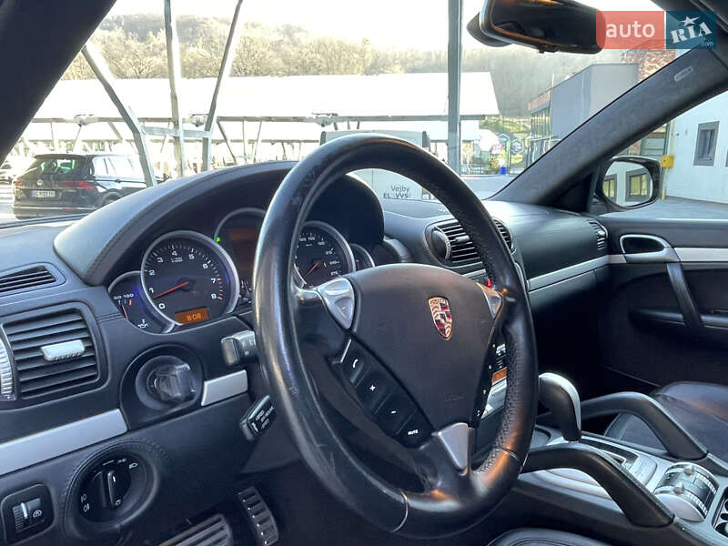Внедорожник / Кроссовер Porsche Cayenne 2009 в Львове