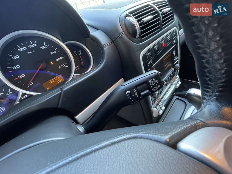 Внедорожник / Кроссовер Porsche Cayenne 2009 в Львове