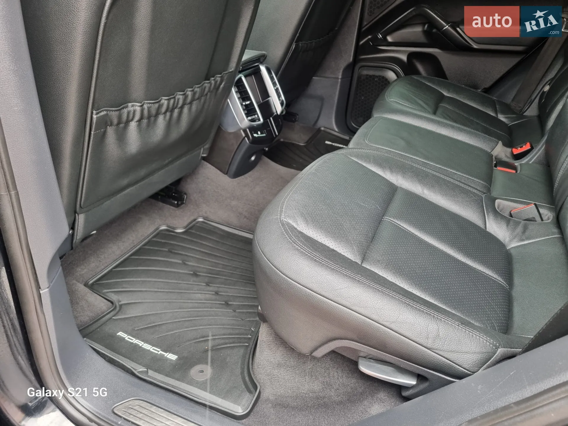 2013 Porsche Cayenne - мініатюра 41
