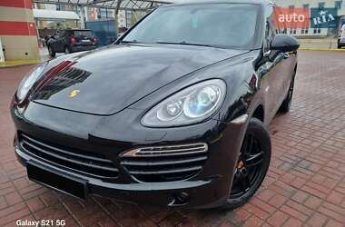 Внедорожник / Кроссовер Porsche Cayenne 2013 в 
