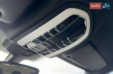 Позашляховик / Кросовер Porsche Cayenne 2012 в 