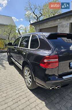 Позашляховик / Кросовер Porsche Cayenne 2008 в 