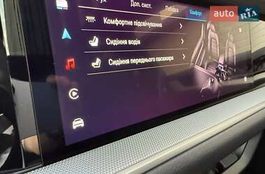 Позашляховик / Кросовер Porsche Cayenne 2024 в 