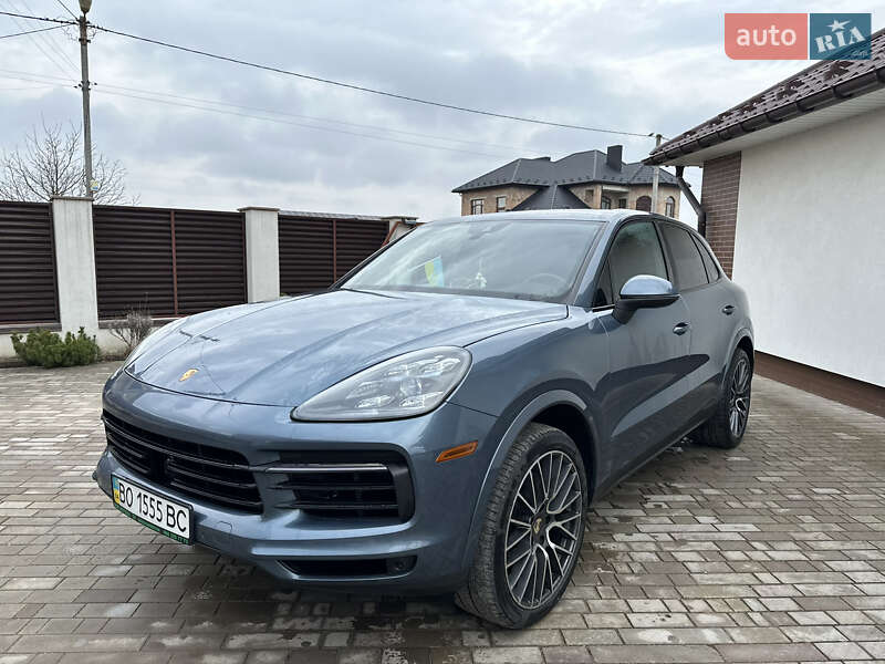 Внедорожник / Кроссовер Porsche Cayenne 2018 в Тернополе