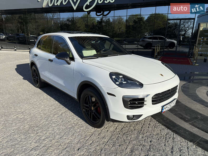 Porsche Cayenne 2016