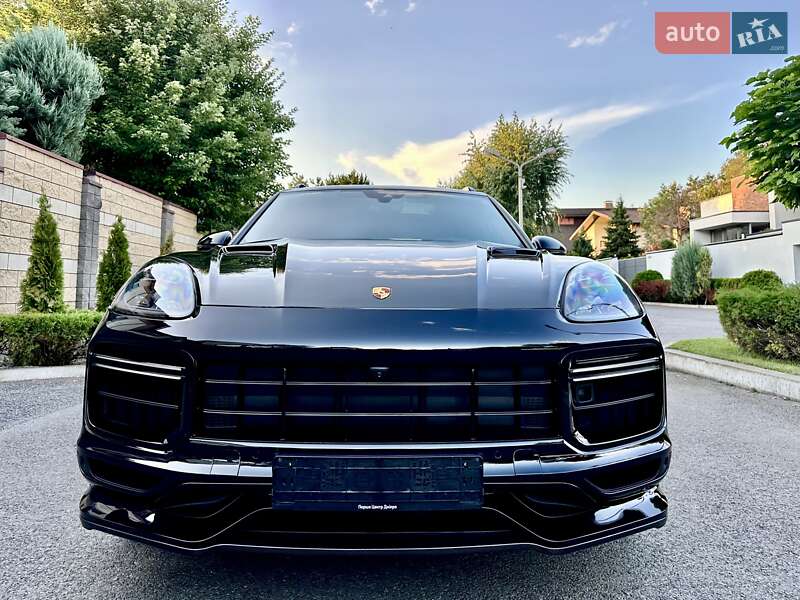 Позашляховик / Кросовер Porsche Cayenne 2018 в Києві