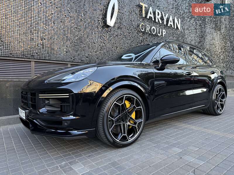 Позашляховик / Кросовер Porsche Cayenne 2018 в Києві