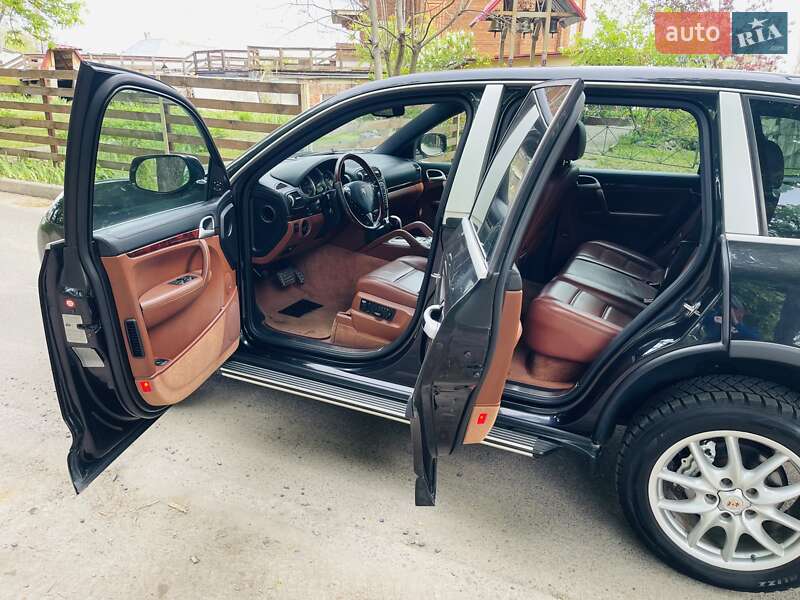 Позашляховик / Кросовер Porsche Cayenne 2008 в Києві