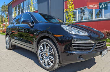 Позашляховик / Кросовер Porsche Cayenne 2014 в 