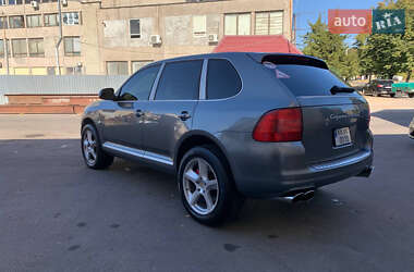 Позашляховик / Кросовер Porsche Cayenne 2006 в 